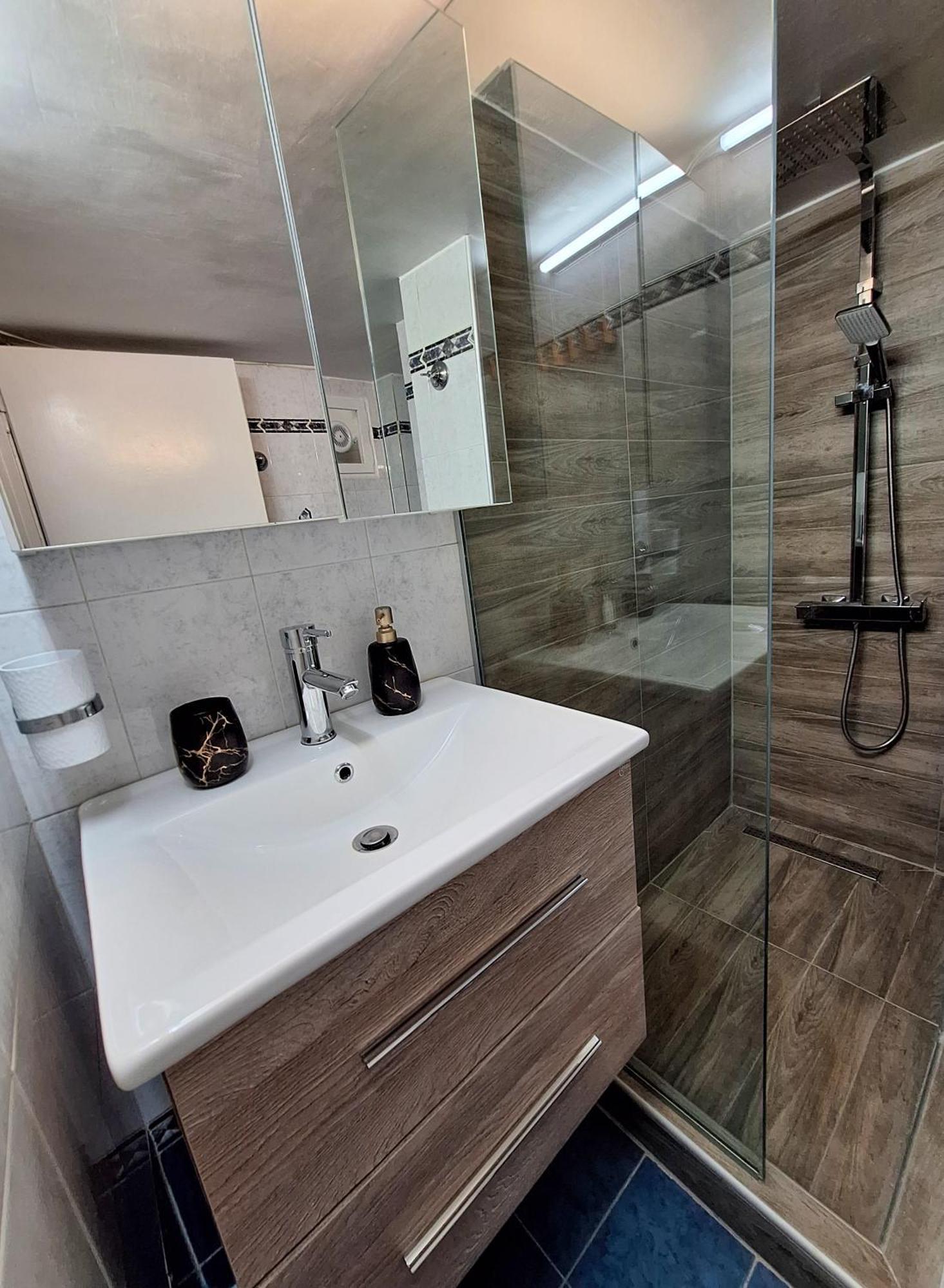Cozy Apartment In The City Center Thessaloniki Buitenkant foto